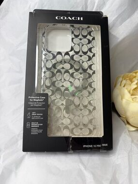 COACH Clear Signature 'C' in Pattern iPhone 16 Pro Max Case